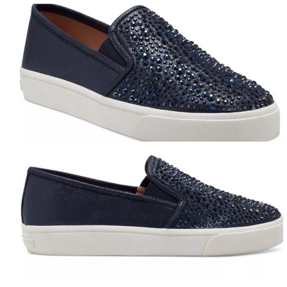 🆕Sammie Navy Slip On Sneakers-Navy